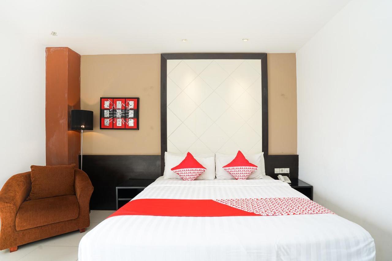 Oyo 197 Prime Royal Hotel Kapasari Eksteriør bilde
